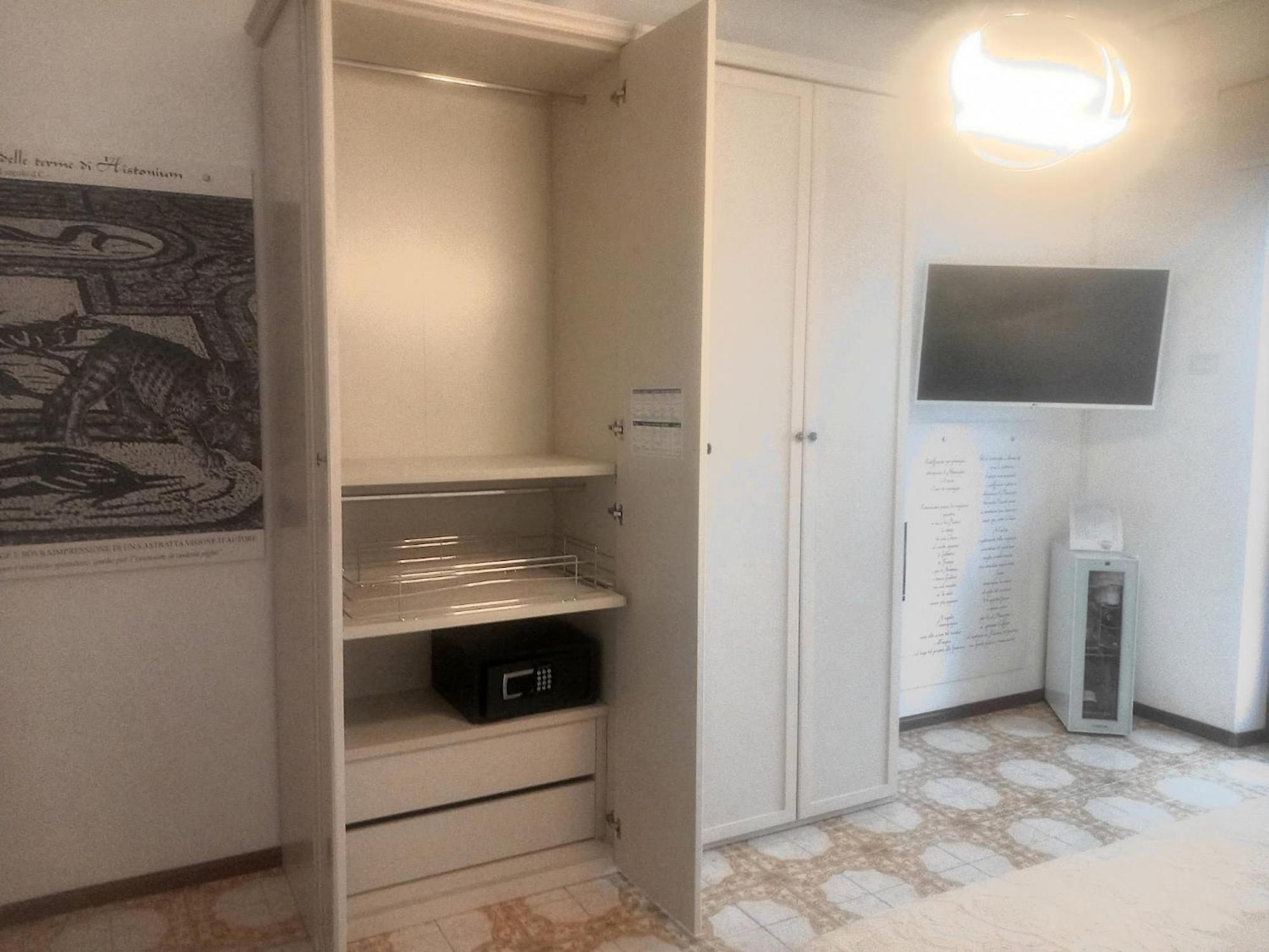 Wast-Host By Michelangelo Bed & Breakfast Vasto Exterior photo