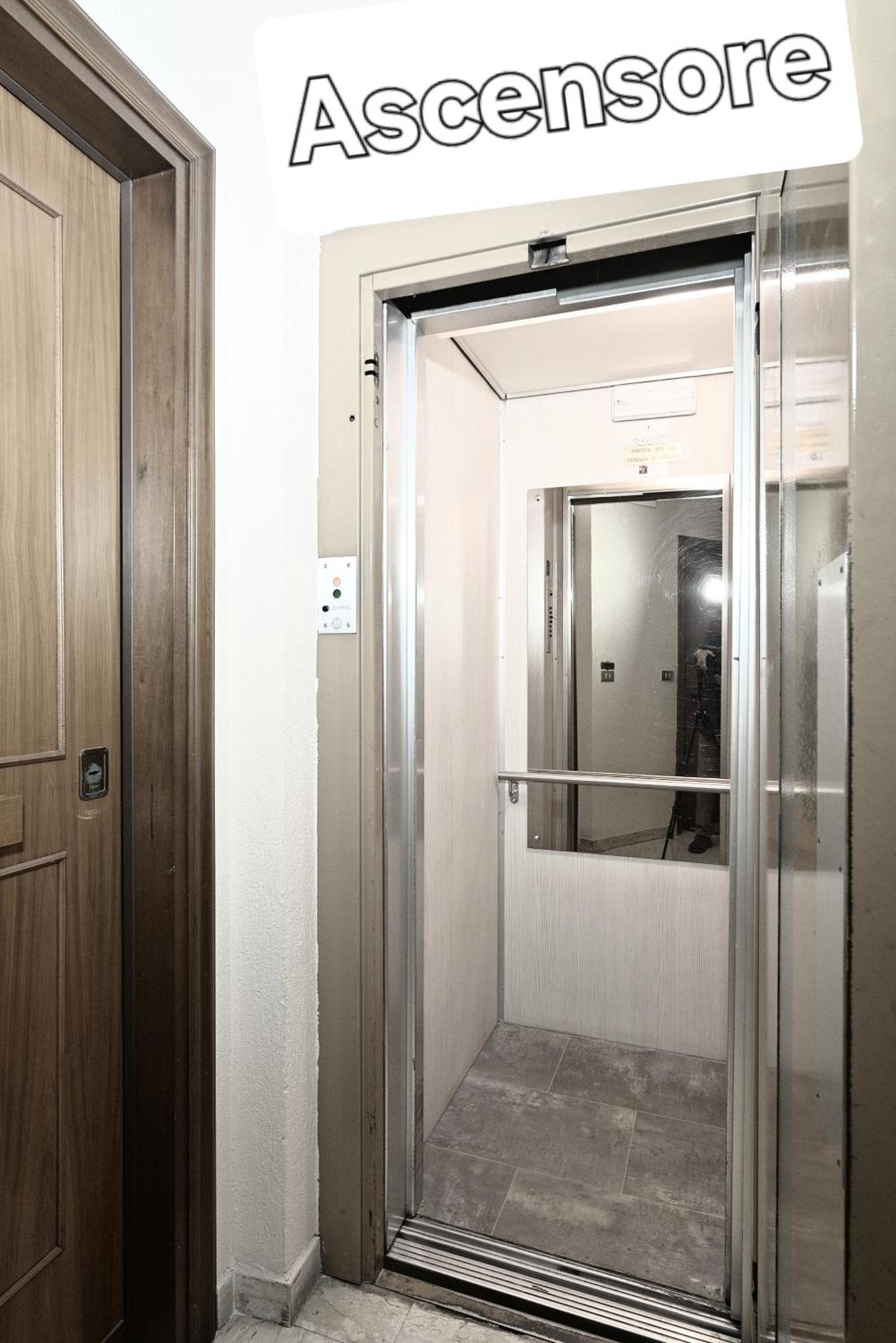 Wast-Host By Michelangelo Bed & Breakfast Vasto Exterior photo