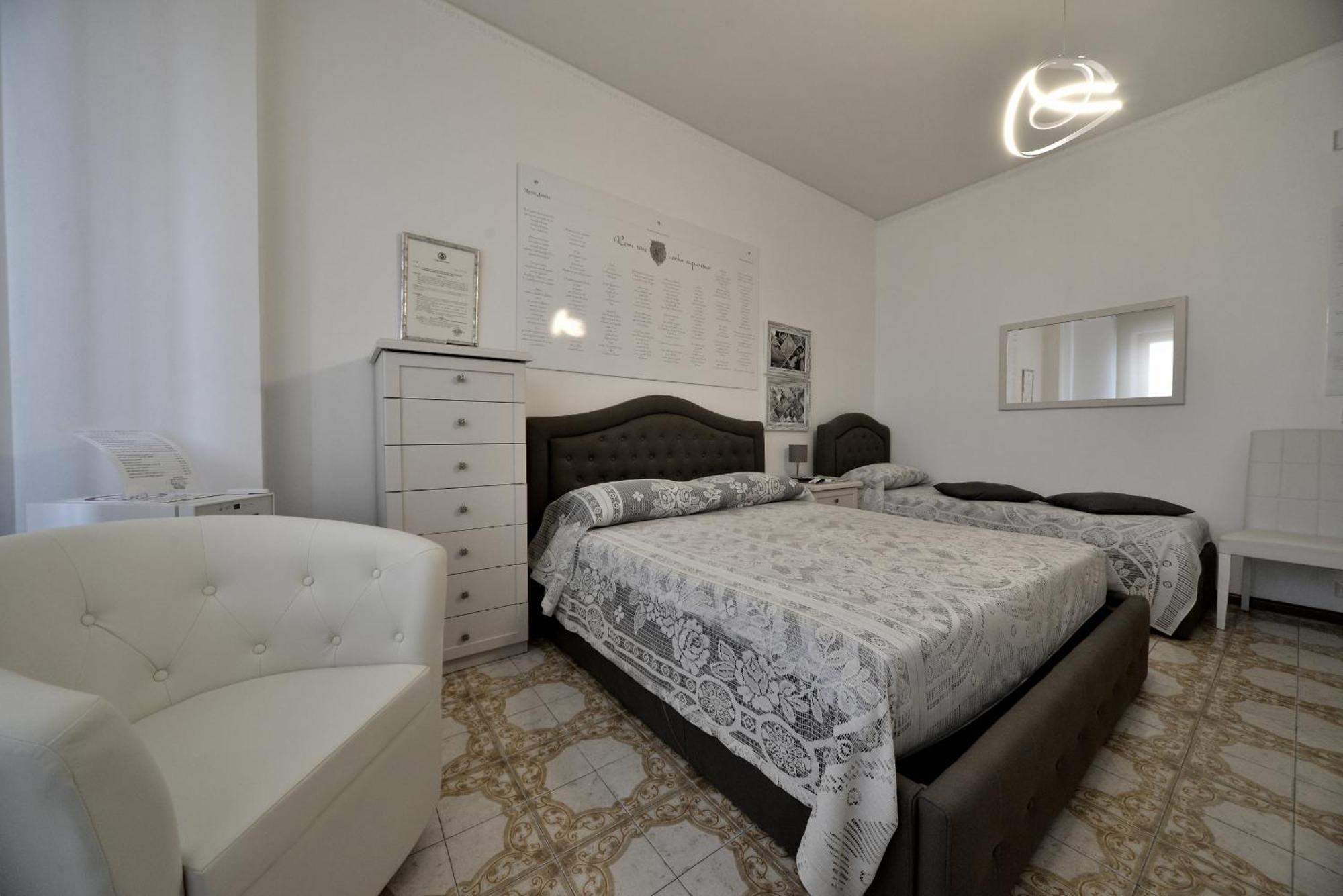 Wast-Host By Michelangelo Bed & Breakfast Vasto Exterior photo