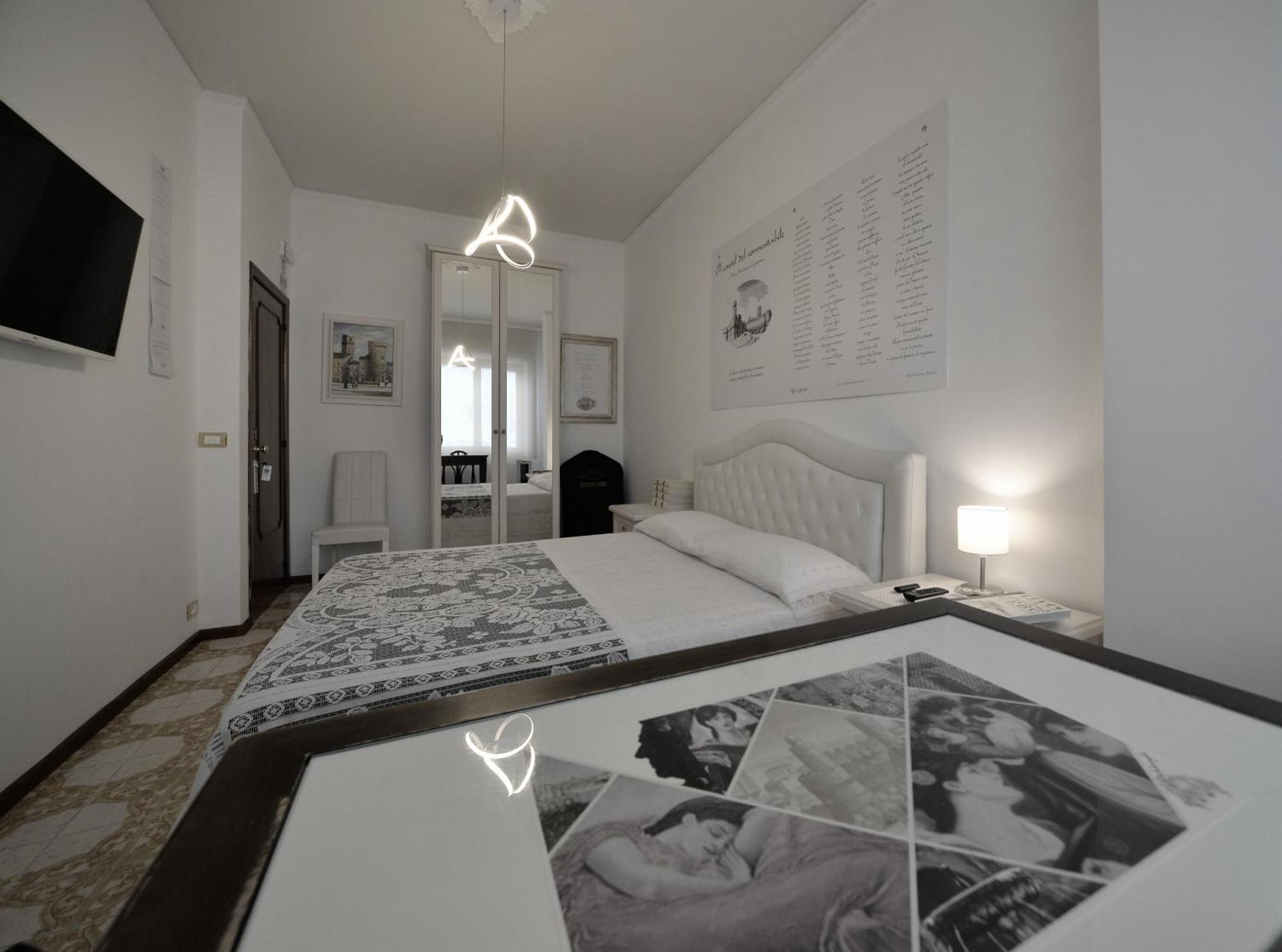 Wast-Host By Michelangelo Bed & Breakfast Vasto Exterior photo