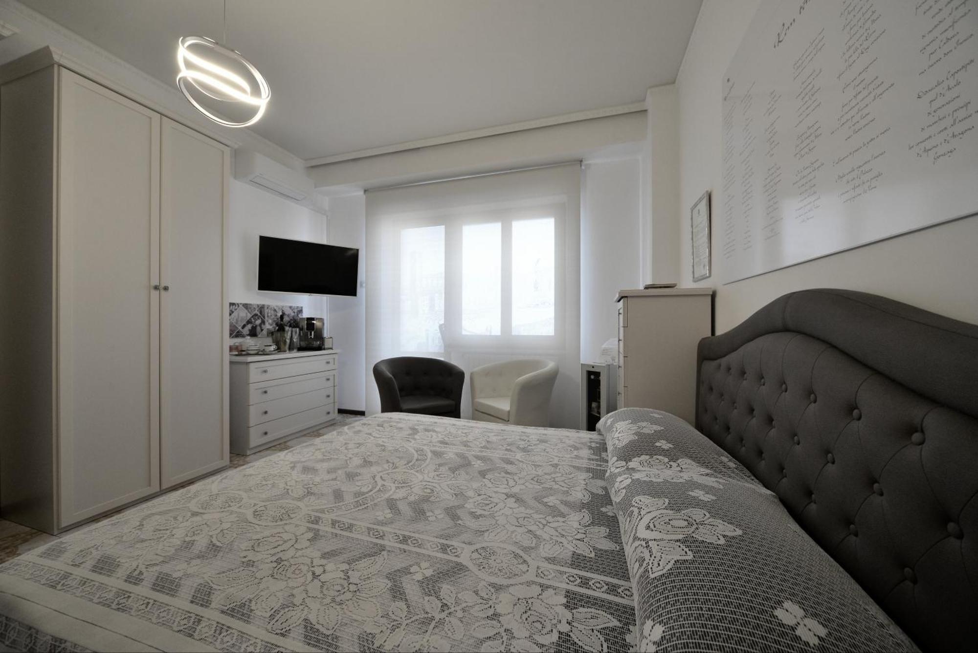 Wast-Host By Michelangelo Bed & Breakfast Vasto Exterior photo